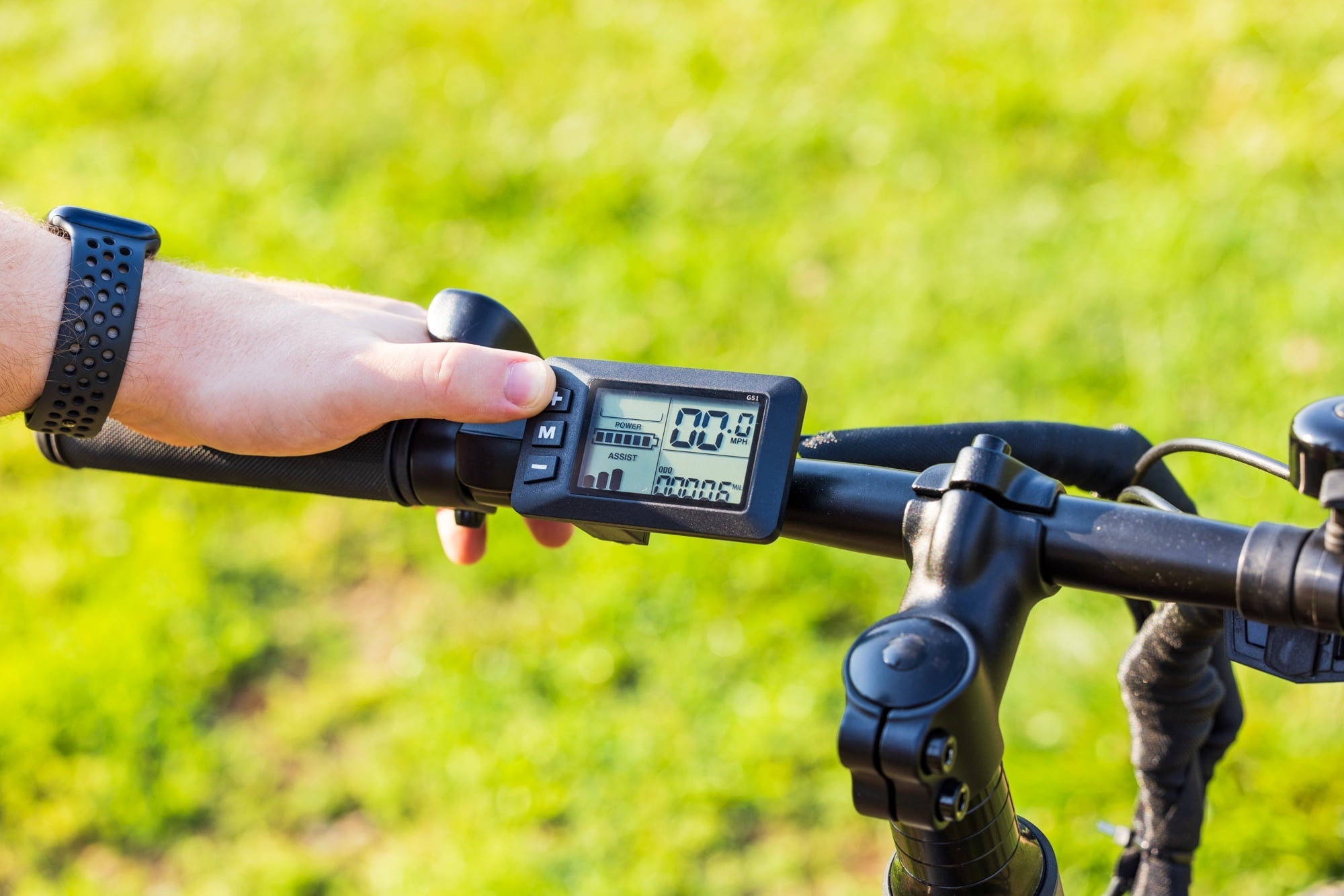 Huffy 27.5 Vertis 36V Electric Mountain Bike, Fits Riders 60+, Gray, Adult, Unisex
