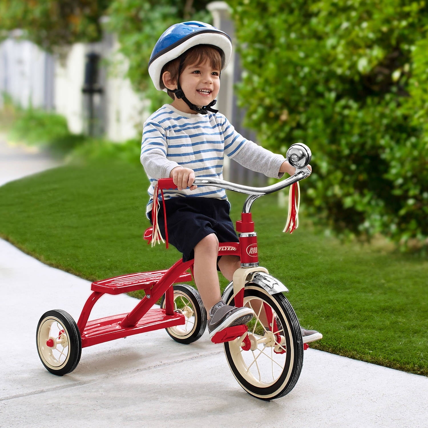 Radio Flyer, Classic Red Dual Deck Tricycle, 12 Front Wheel, Red, Kids Ages 2.5 - 5 Years