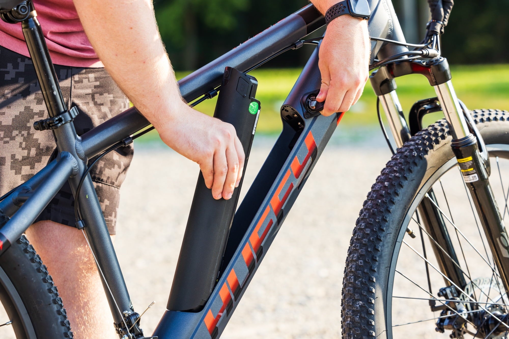Huffy 27.5 Vertis 36V Electric Mountain Bike, Fits Riders 60+, Gray, Adult, Unisex